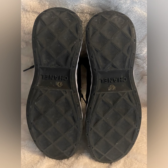 CHANEL Tennis Shoes - 1st to buy gets a free pick from ANYTHING in my closet!!! - Picture 6 of 8